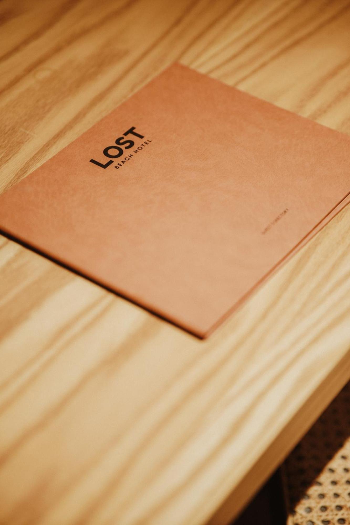 Lost Seaside Hotel Sarandë エクステリア 写真
