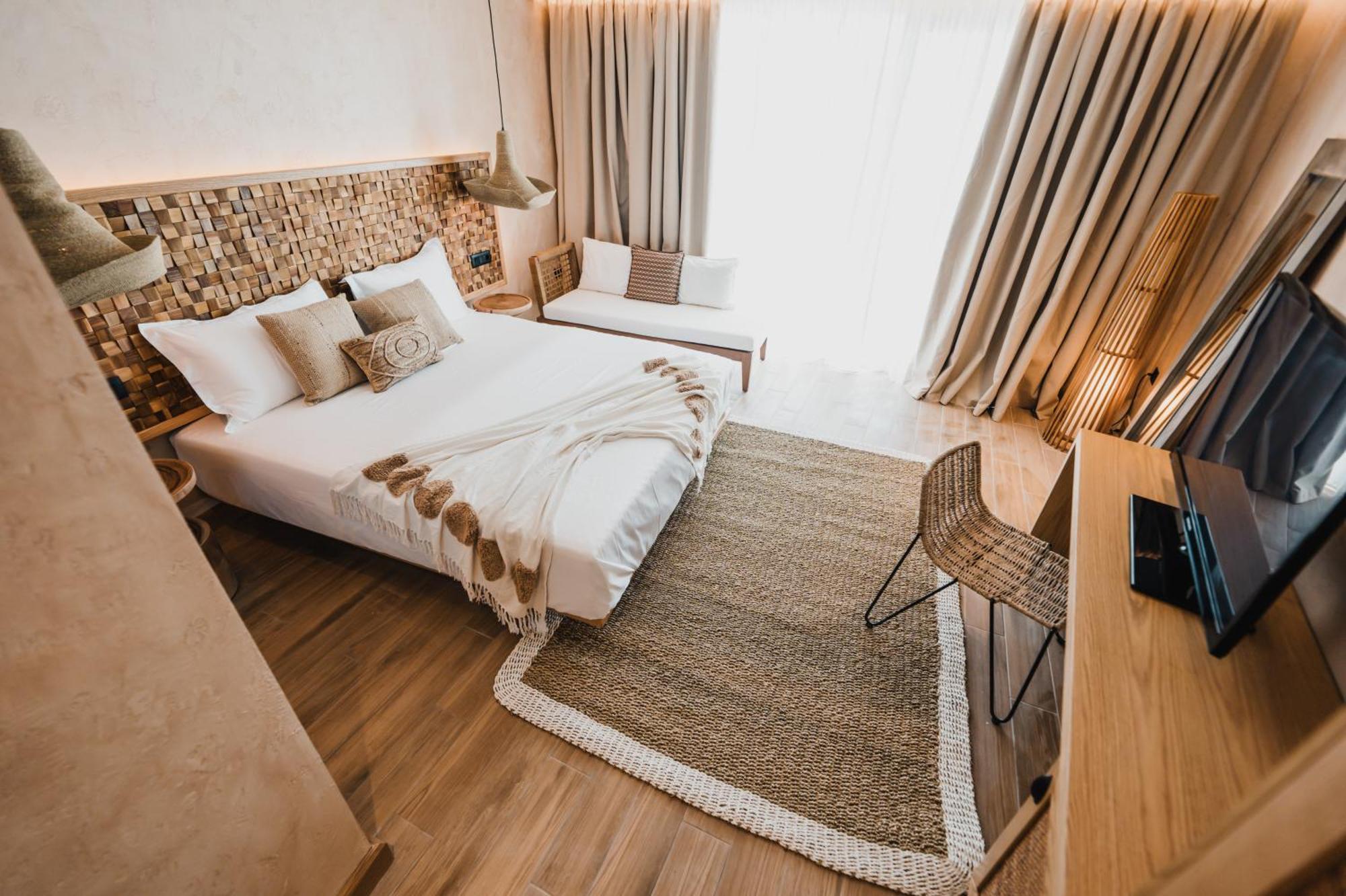 Lost Seaside Hotel Sarandë エクステリア 写真