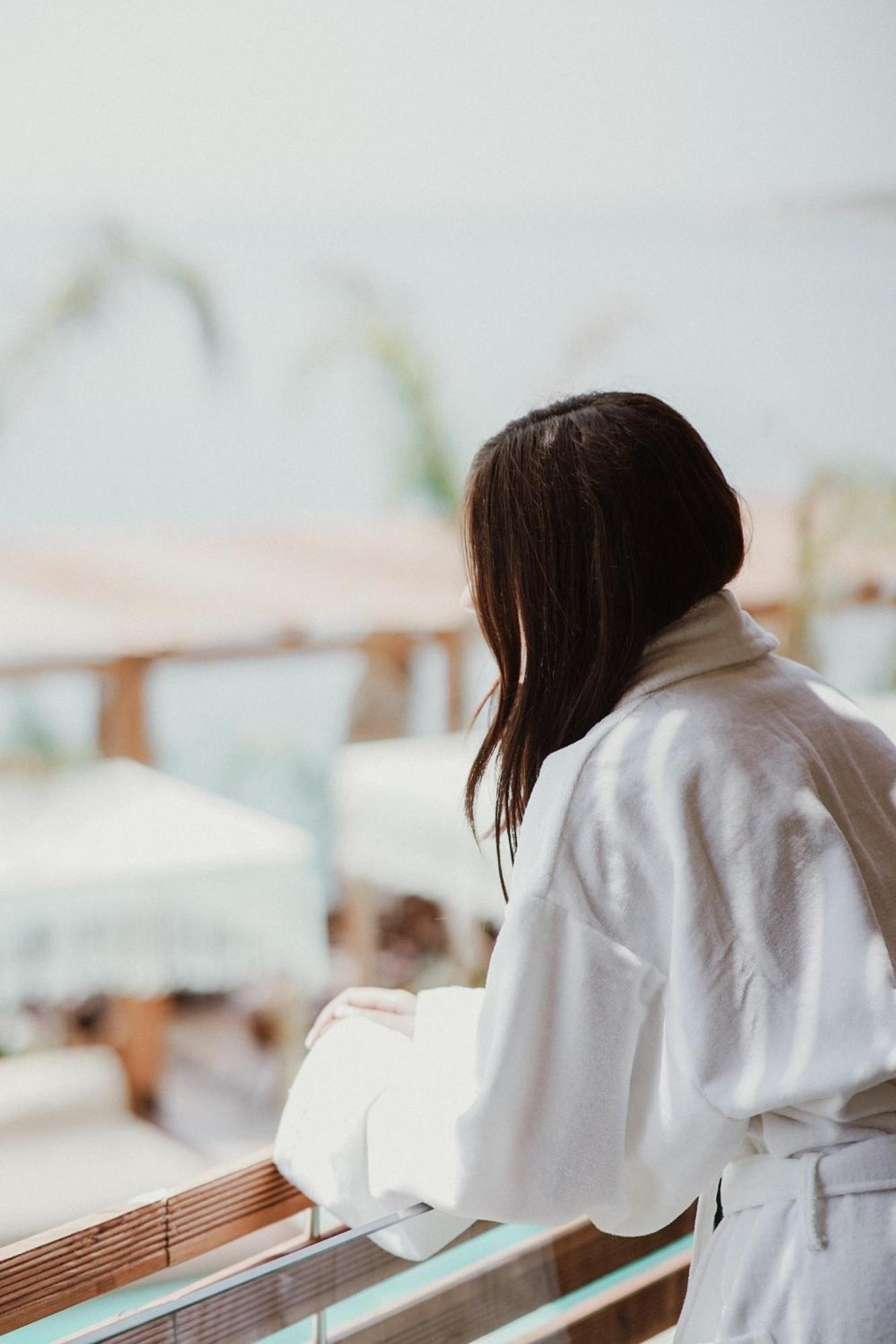 Lost Seaside Hotel Sarandë エクステリア 写真