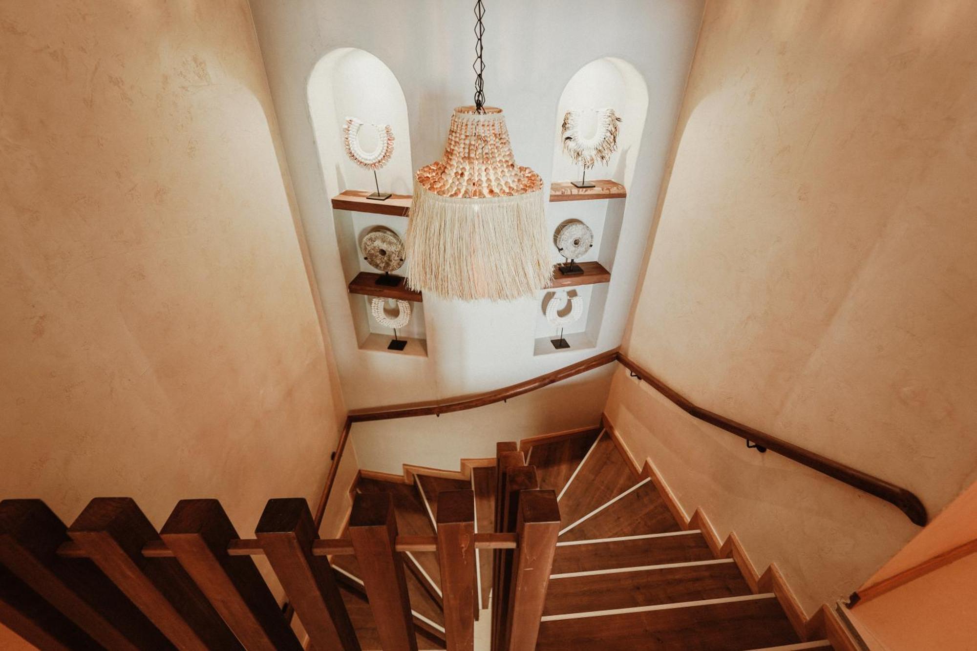Lost Seaside Hotel Sarandë エクステリア 写真
