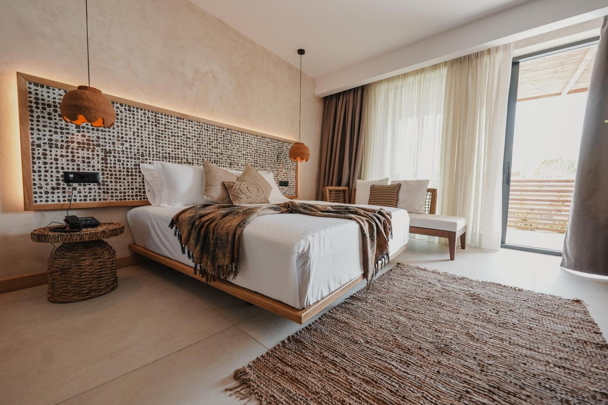 Lost Seaside Hotel Sarandë エクステリア 写真