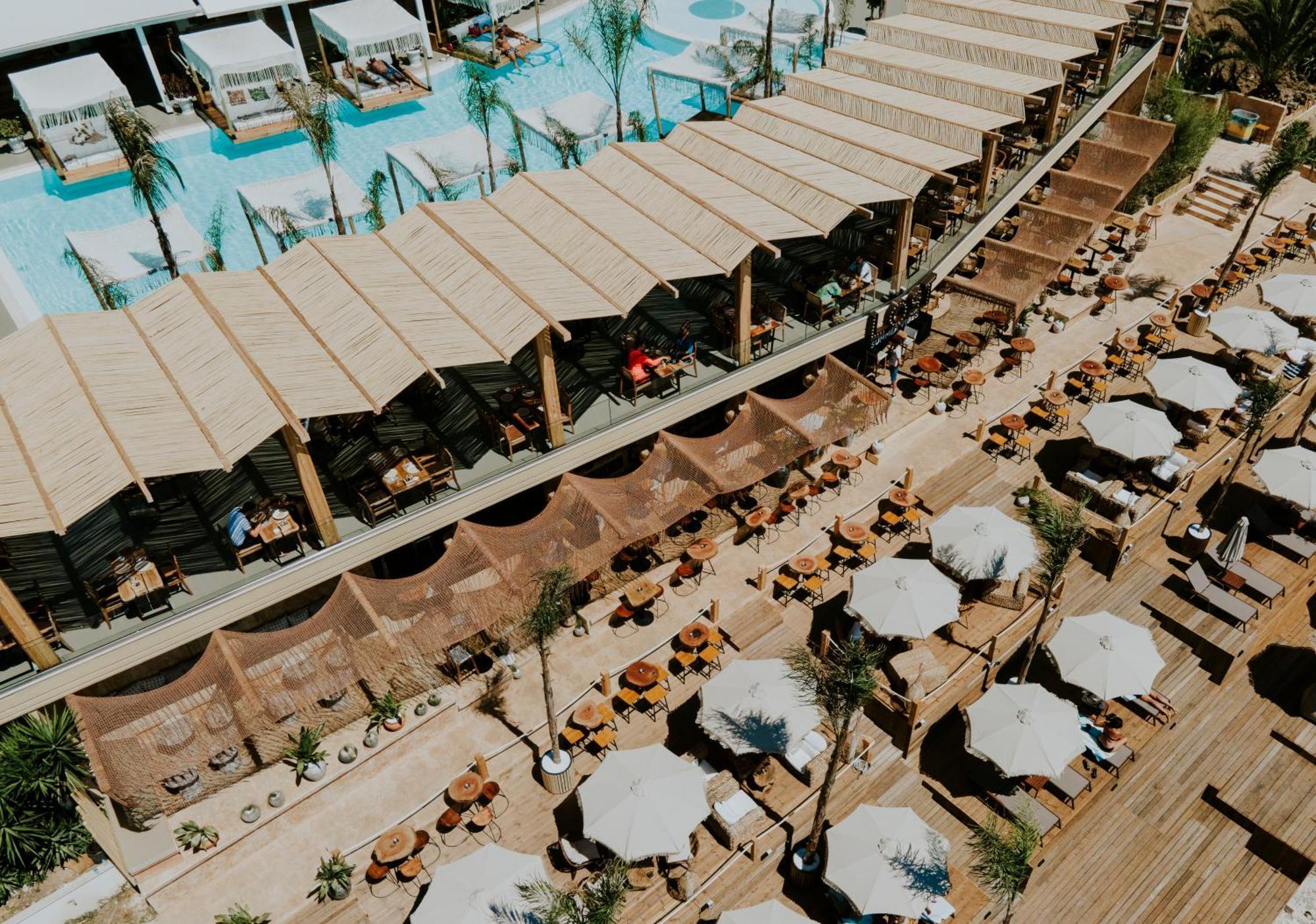 Lost Seaside Hotel Sarandë エクステリア 写真